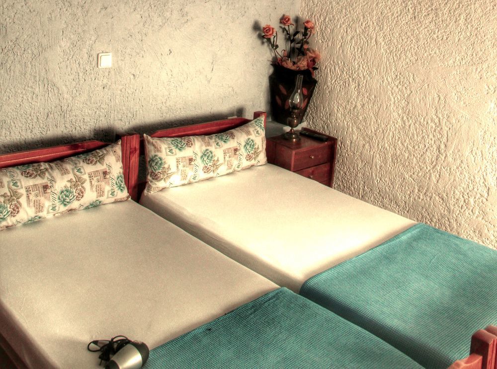 Guesthouse Xenios Zeus Stavroupoli Esterno foto