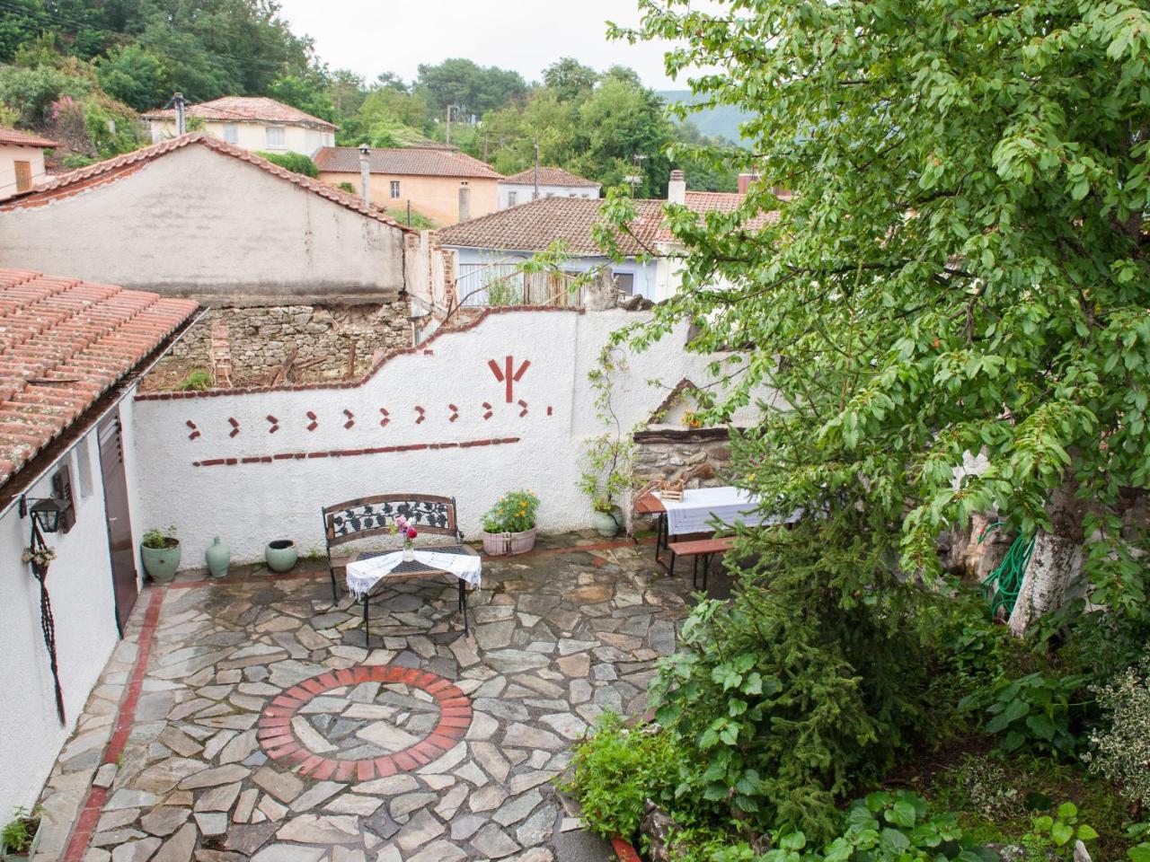 Guesthouse Xenios Zeus Stavroupoli Esterno foto