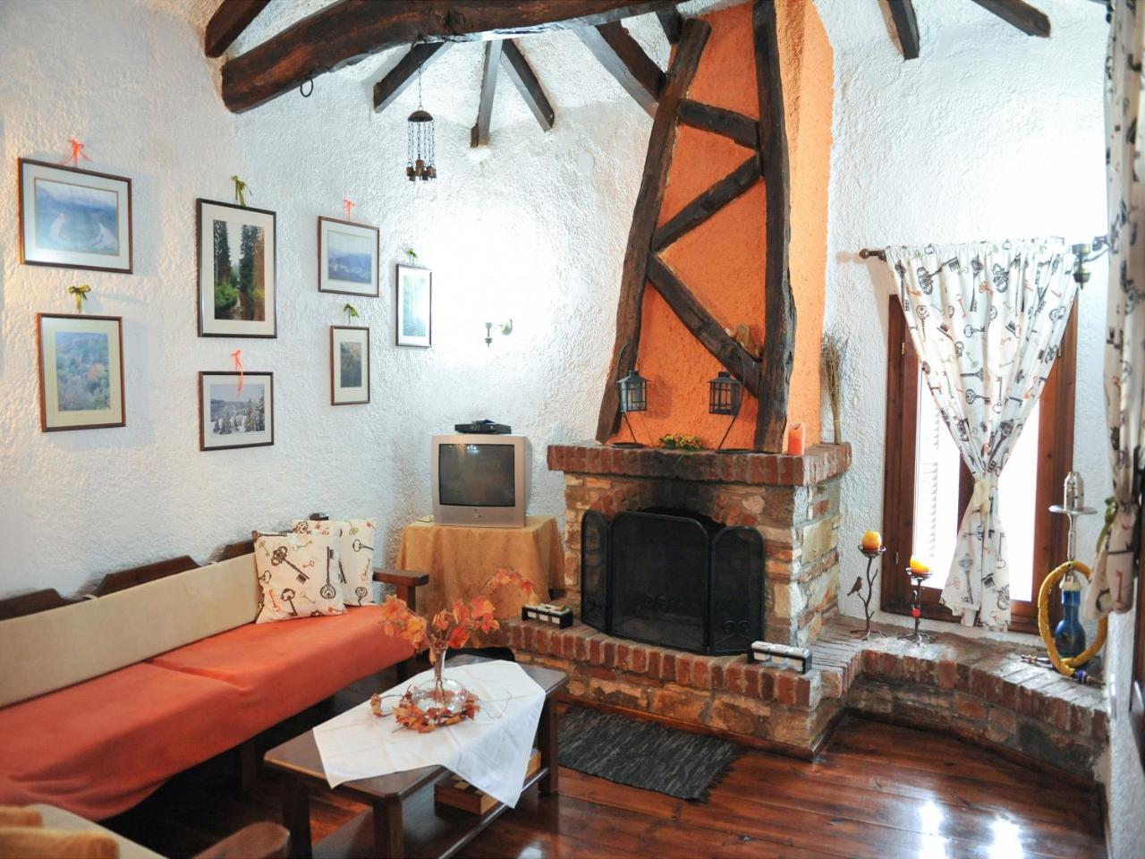 Guesthouse Xenios Zeus Stavroupoli Esterno foto