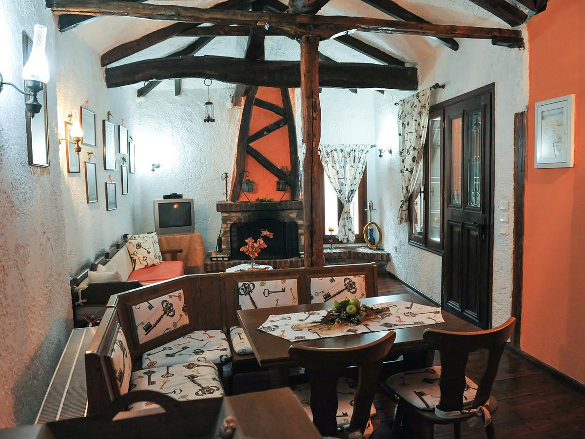 Guesthouse Xenios Zeus Stavroupoli Esterno foto