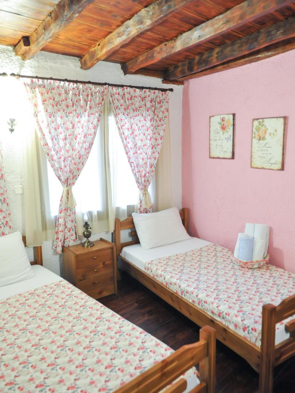 Guesthouse Xenios Zeus Stavroupoli Esterno foto