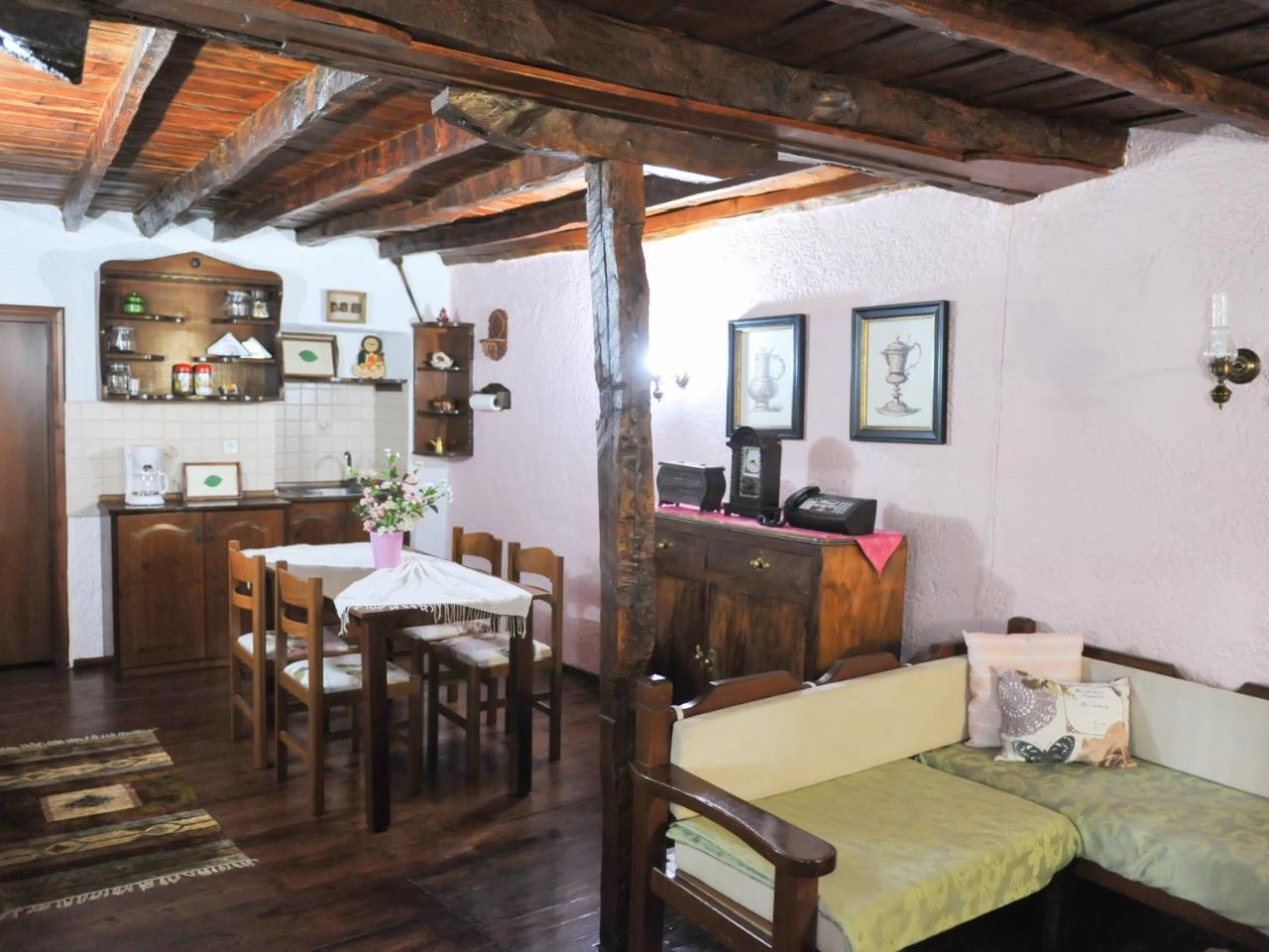 Guesthouse Xenios Zeus Stavroupoli Esterno foto
