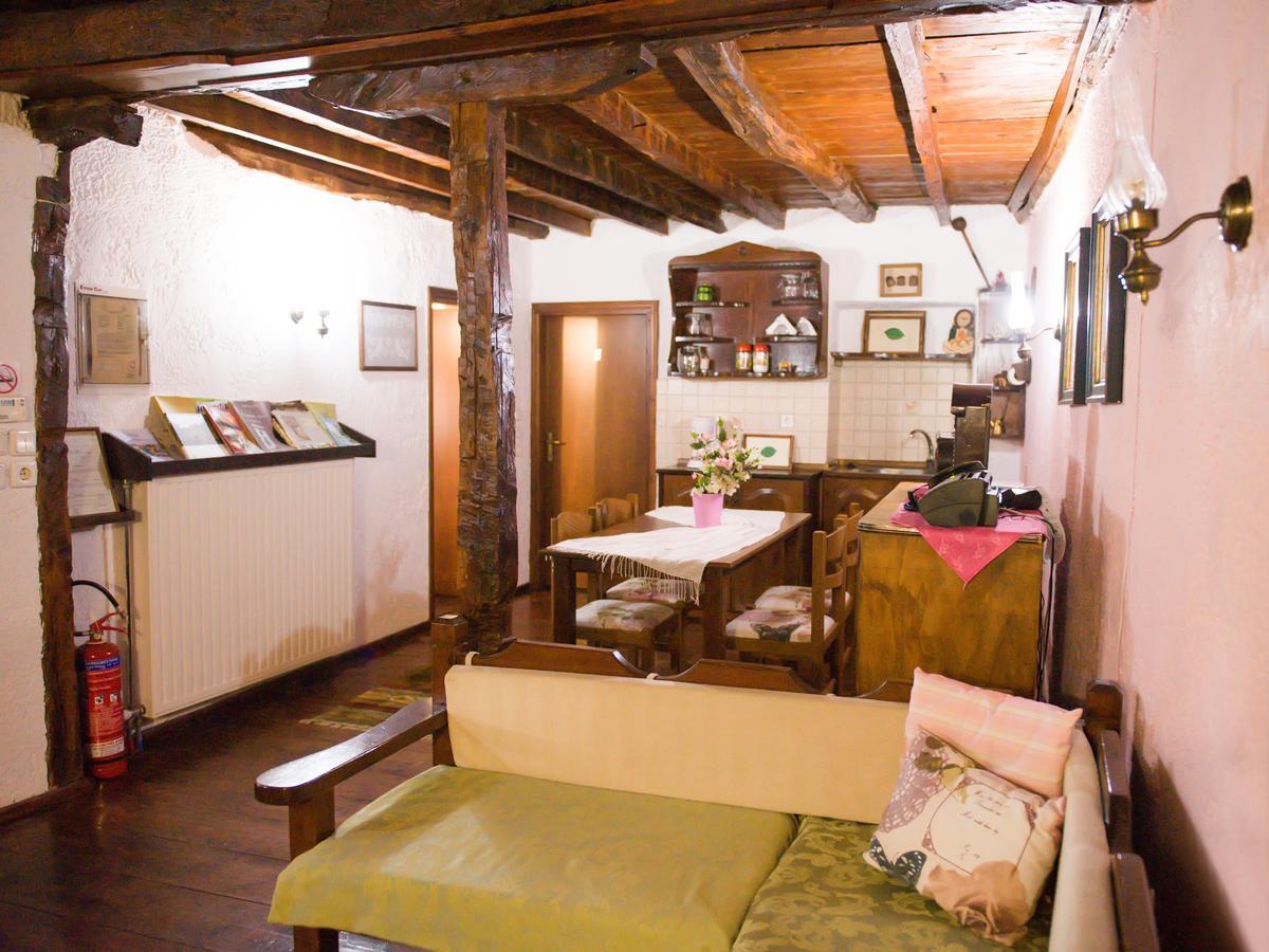 Guesthouse Xenios Zeus Stavroupoli Esterno foto